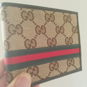 Gucci Bi-Fold Wallet